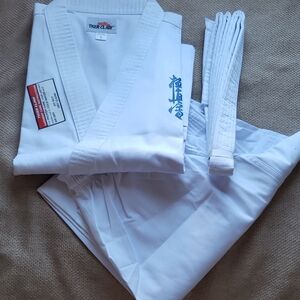 Tiger claw white martial art set with belt 5